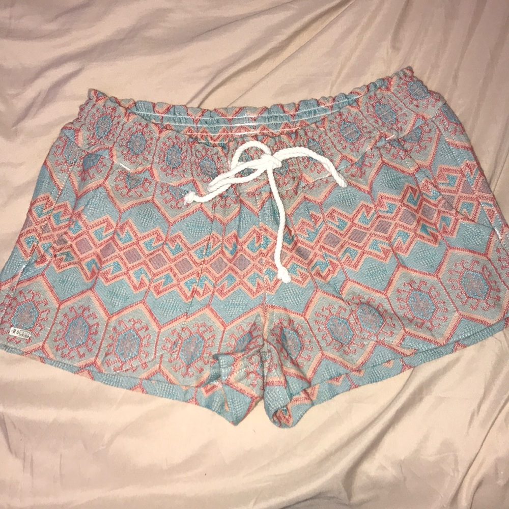 Roxy Oceanside linen beach short size M